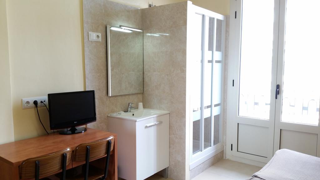 Hostal Capitol Ramblas Барселона Стая снимка